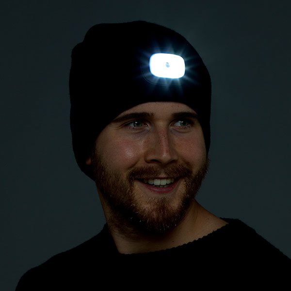 P172 Rechargeable LED Beanie