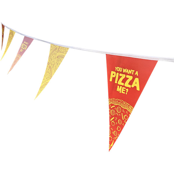 P084 Bunting - White Triangular Pennants