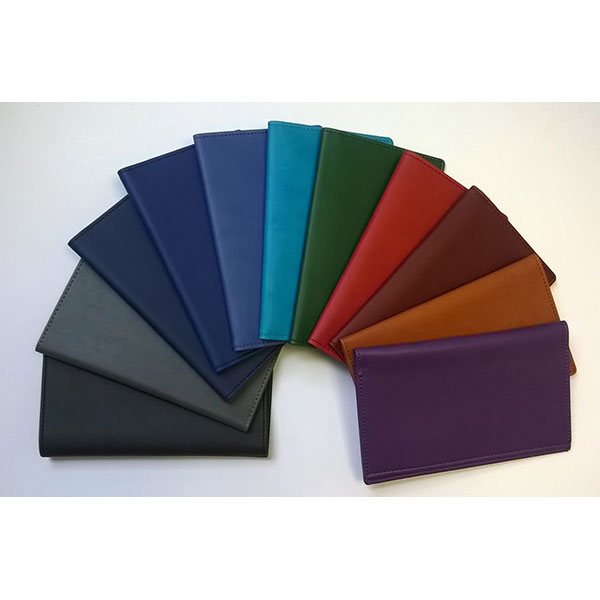P150 NewHide Deluxe Pocket Wallet