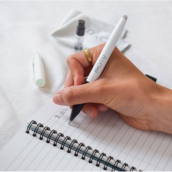 P142 MOYU A5 Erasable Hardcover Notebook