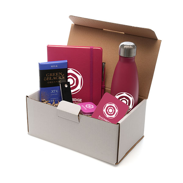 P114 Mail Box - Premium Corporate Gift Pack