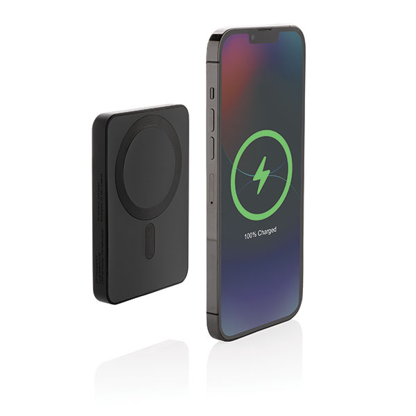 P018 Magnetix 5000mAh RCS Recycled Magnetic Powerbank