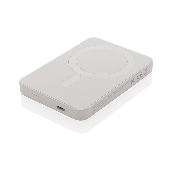 P018 Magnetix 5000mAh RCS Recycled Magnetic Powerbank