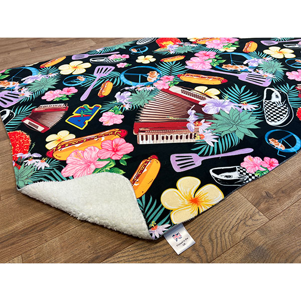 P166 Printed Fleece Blanket