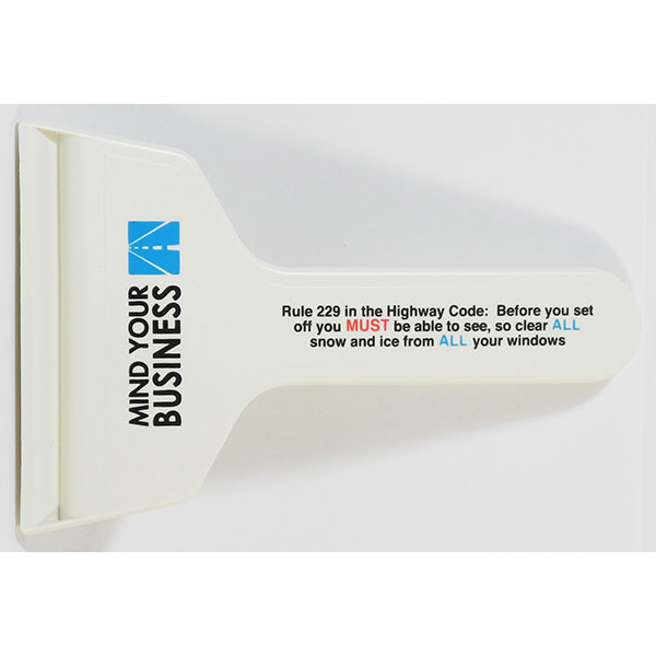 P038 Recycled Ice Scraper