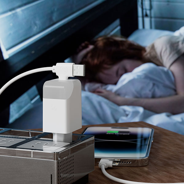 P025 Xoopar Ice-G Gan Power Adapter